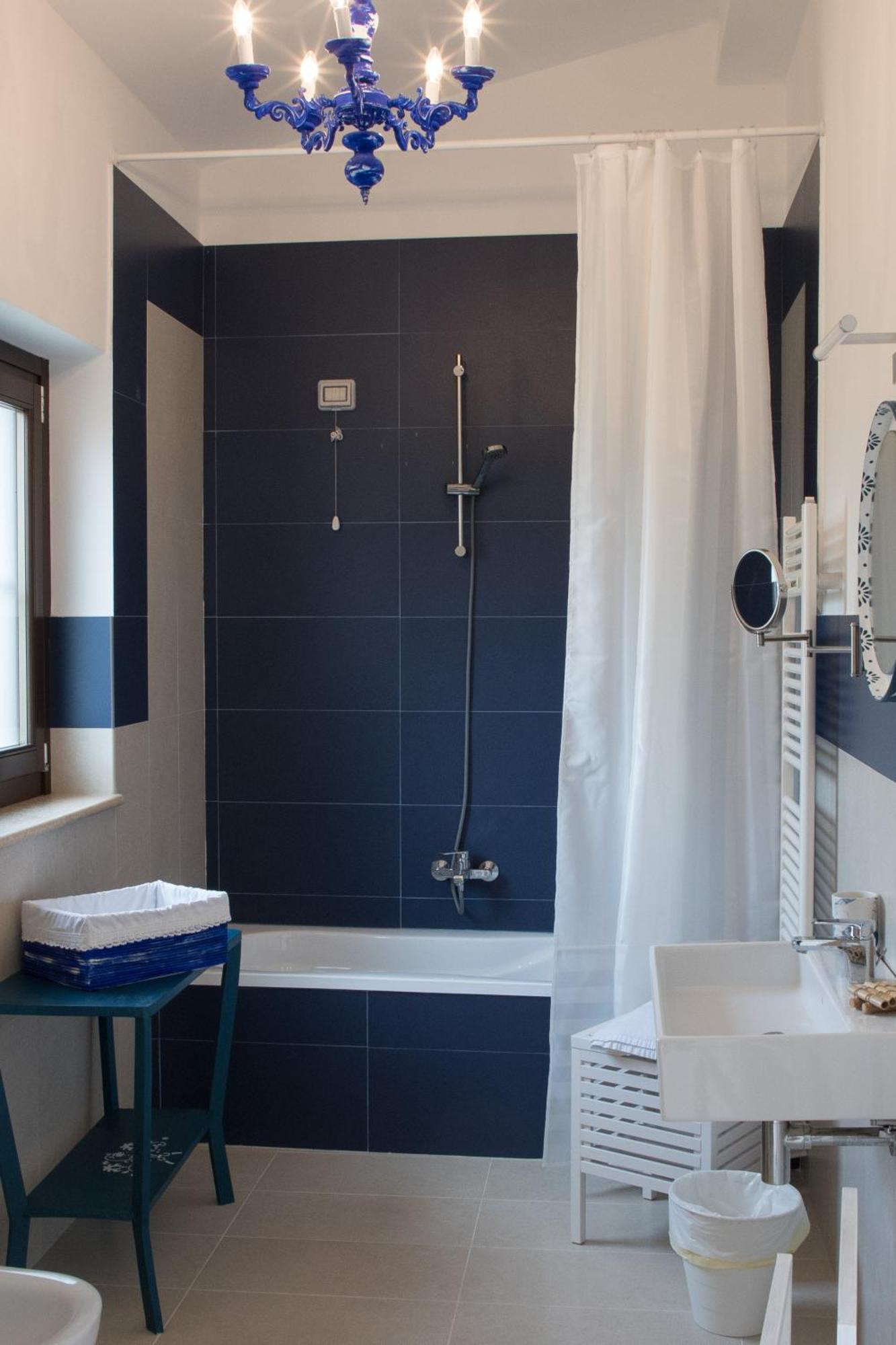 Ych-Le Grotte Di Sileno Bed & Breakfast Castellaneta Rom bilde