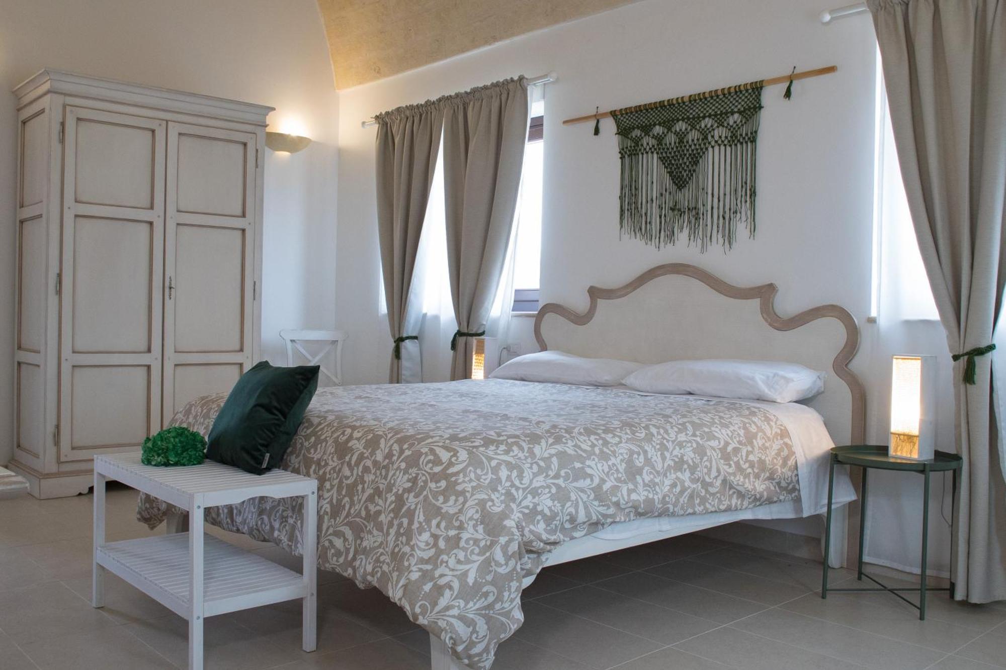 Ych-Le Grotte Di Sileno Bed & Breakfast Castellaneta Rom bilde
